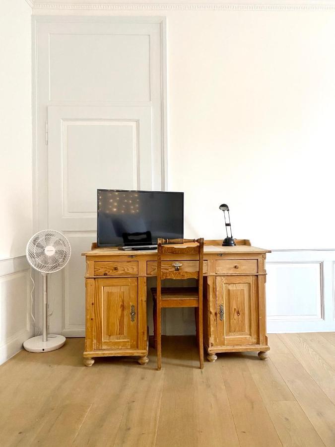 Beautiful Studio In A Villa From 18Th Century Thun Eksteriør billede